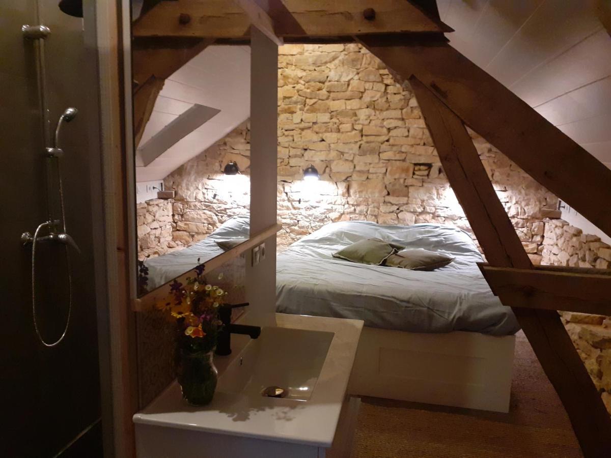 Chambre pranayama Montcléra Extérieur photo